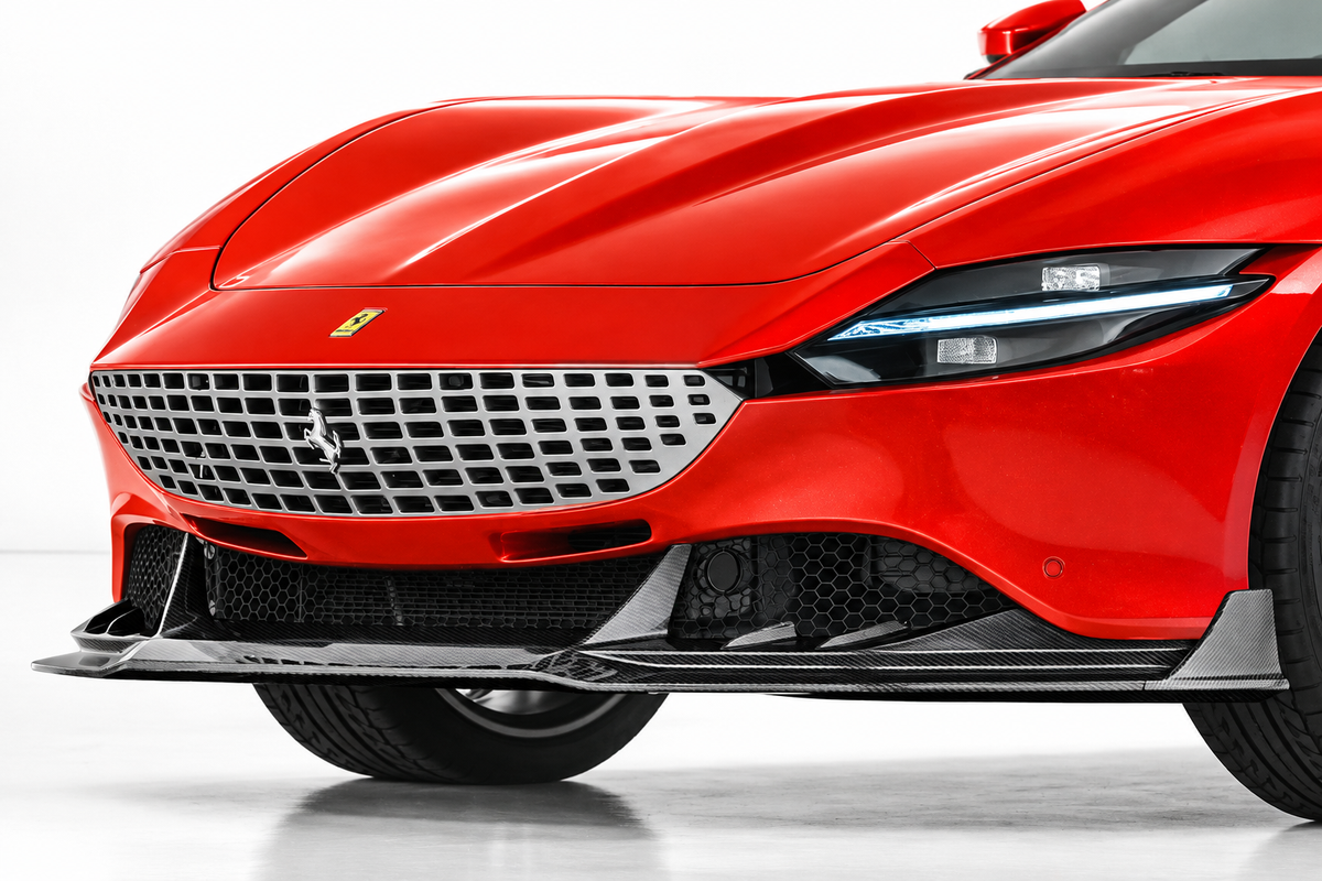 Ferrari Roma Lip Anteriore in Fibra di Carbonio