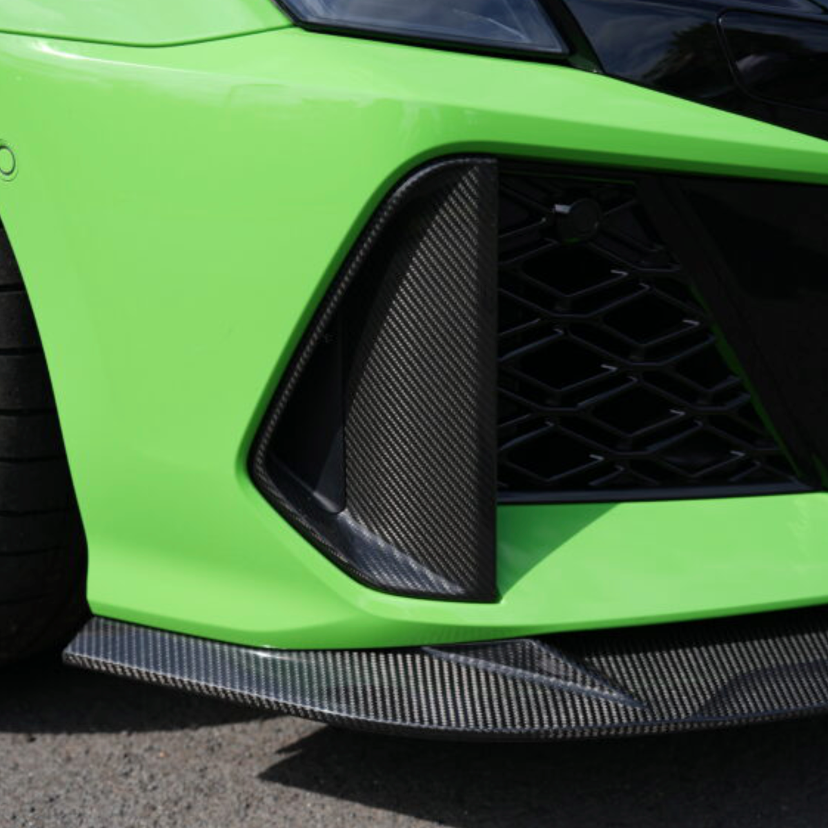 Audi RS3 8Y.5 カーボンファイバー フロントバンパー インレット ダクト リプレースメント