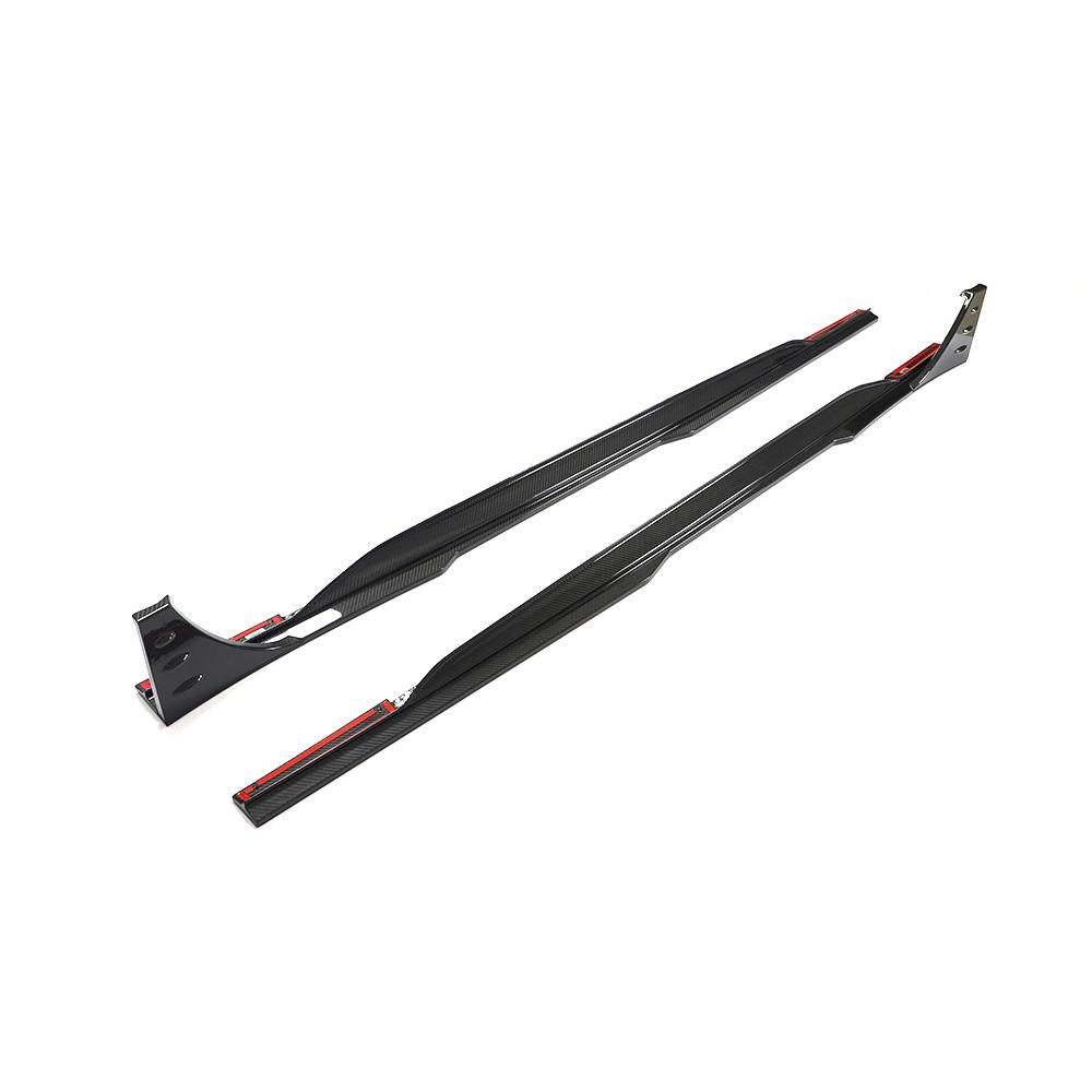 Audi RS6/RS7 C8 Carbon Fiber Side Skirts Lip image 5