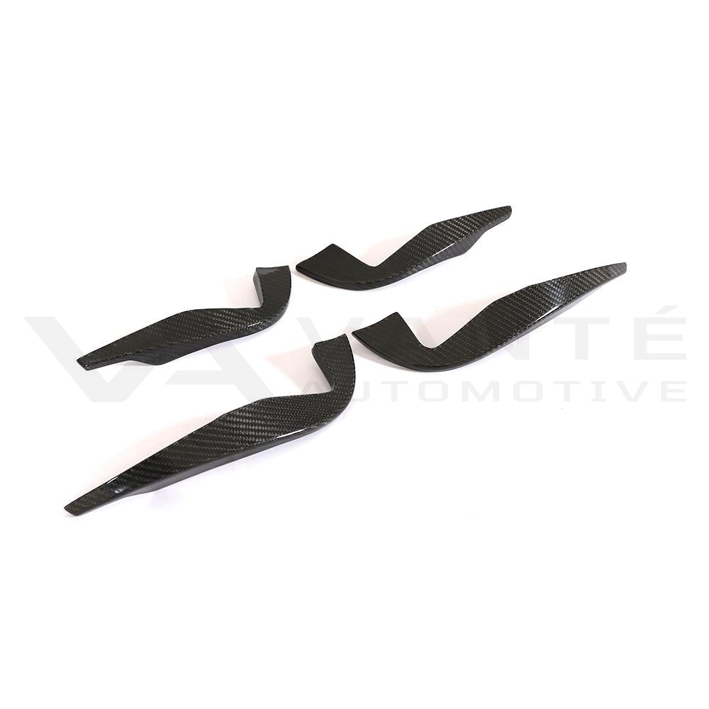 Audi TT/TTS/TTRS 8S (MK3) Canard/Winglet Anteriori in Fibra di Carbonio
