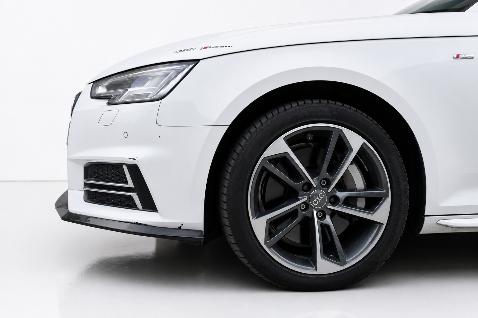 Audi A4 S-Line / S4 B9 Carbon Fibre Front Bumper Lip Splitter