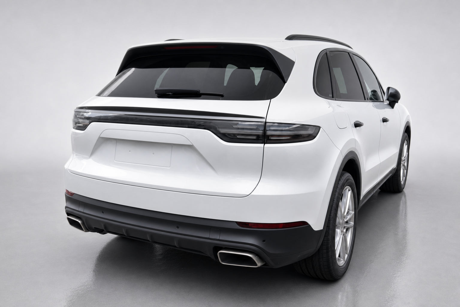 Porsche Cayenne 9YA Carbon Fibre Rear Middle Spoiler - gloss 3x3 twill OEM fitment