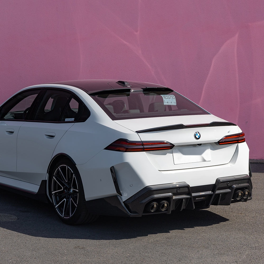 BMW M5 G90 Prepreg Carbon Fibre Rear Spoiler - lightweight track-inspired boot spoiler upgrade