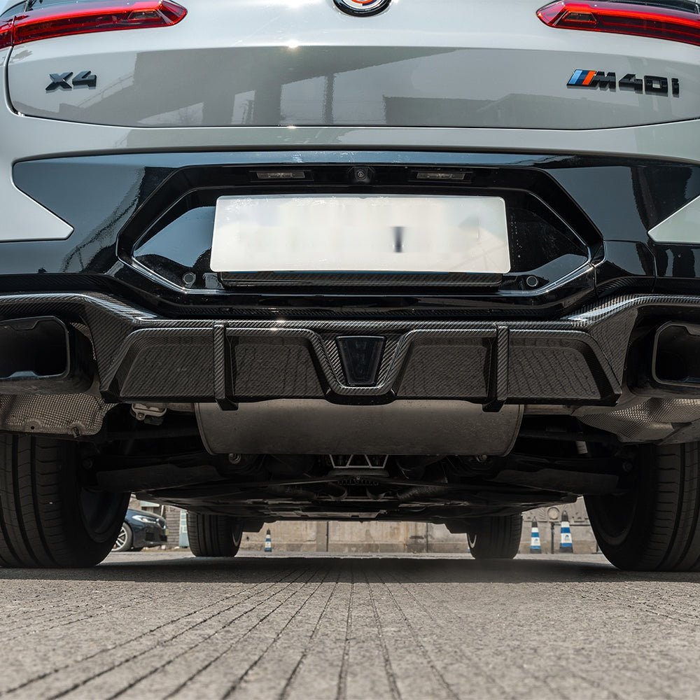 BMW X4 G02 LCI Carbon Fibre Rear Diffuser with Brake Light - prepreg aerodynamic upgrade