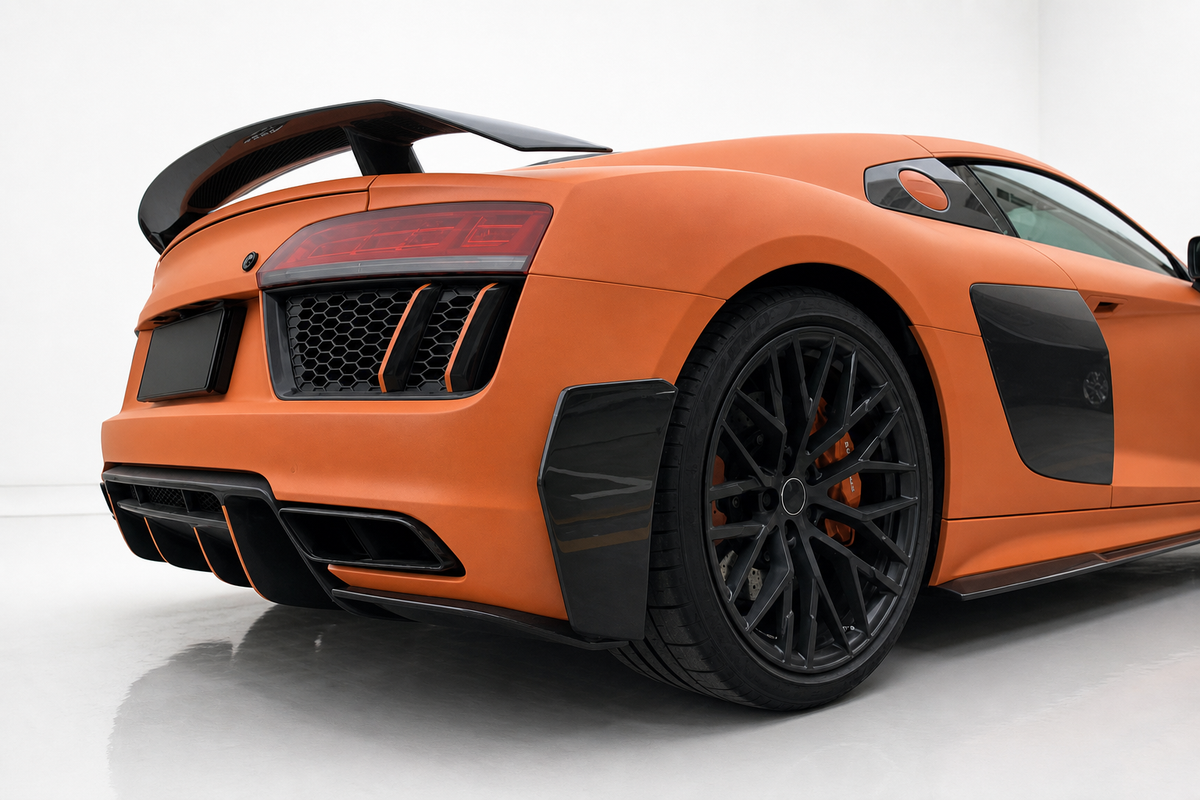 Audi R8 4S カーボンファイバー リア バンパー スプリッター