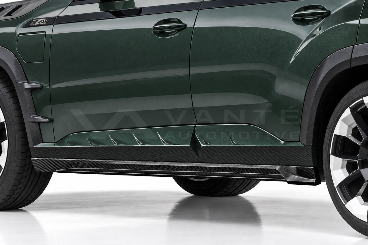 BMW XM G09 Carbon Fibre Side Skirts – image 4