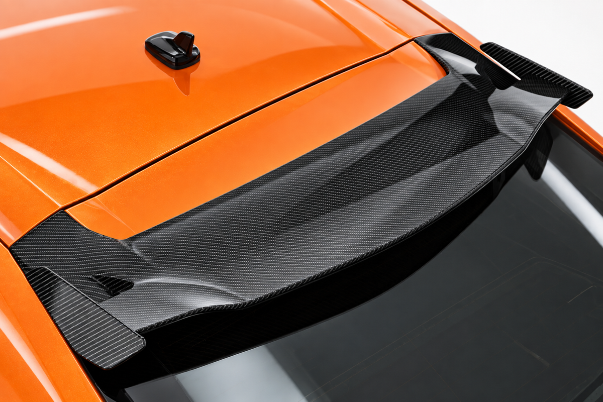Lamborghini Urus Carbon Fibre Roof Spoiler – image 3