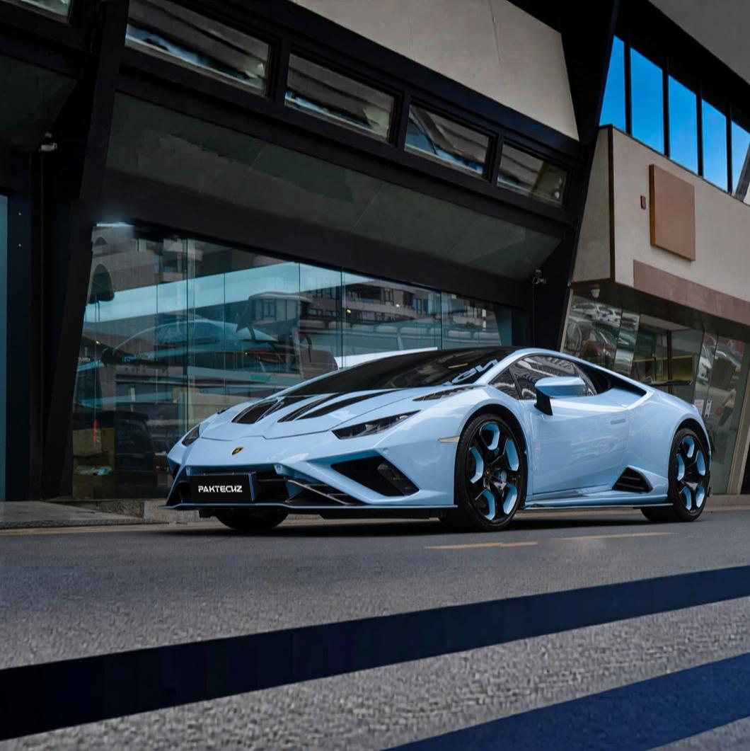 Lamborghini Huracan Evo Carbon Fiber Side Skirts image 8