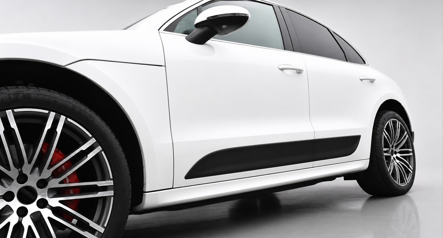 Porsche Macan 95B Carbon Fibre Side Door Trims