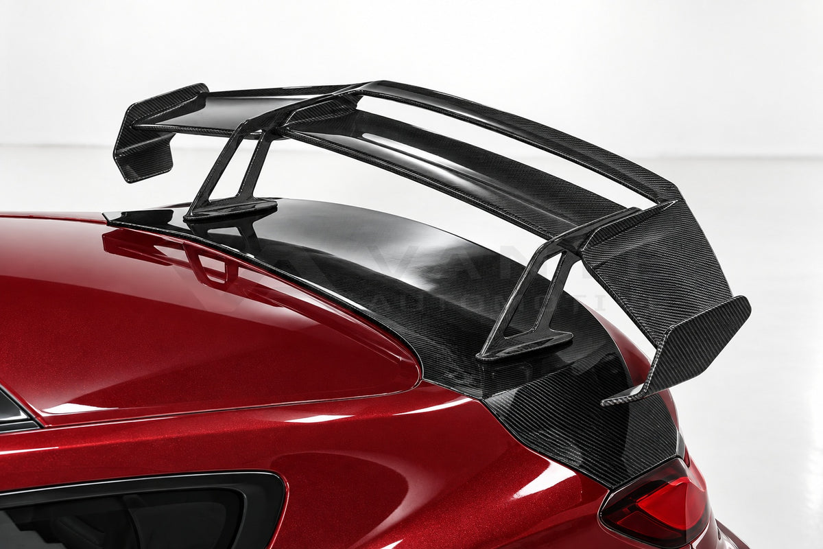 BMW M8 F91/F92/F93 Carbon Fibre Boot Lid – image 5