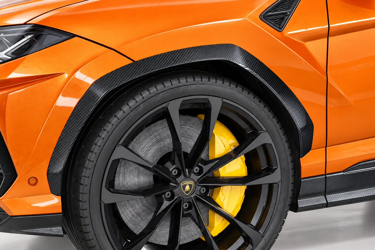 Lamborghini Urus Gen 1 Carbon Fibre Performante Style Fender Flares