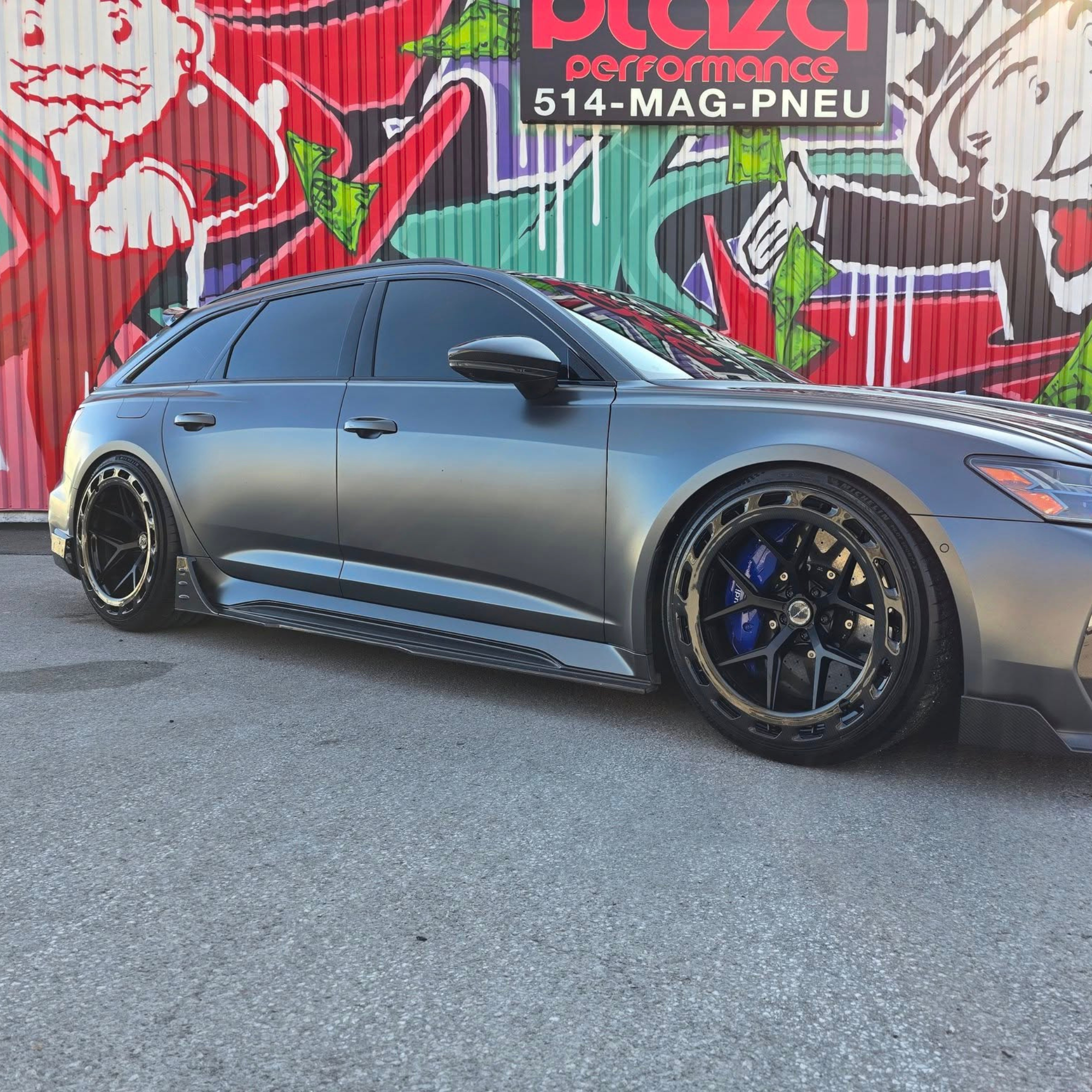 Audi RS6/RS7 C8 Carbon Fiber Side Skirts Lip image 2