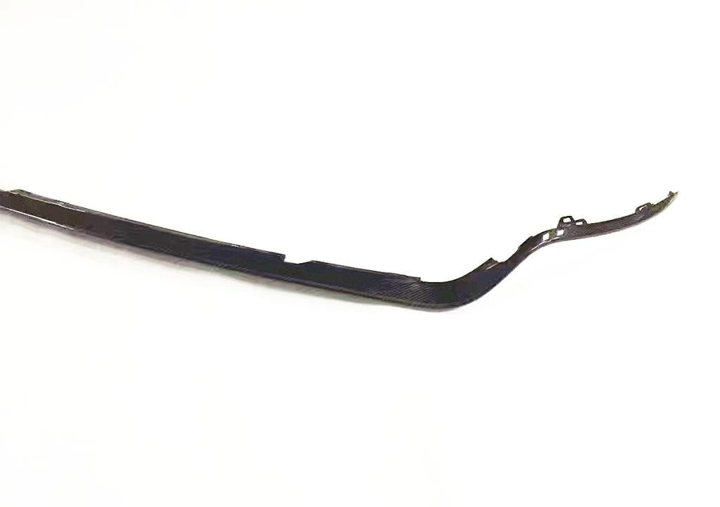 Porsche Macan 95B.1 Carbon Fibre Front Bumper Canard Vent Trim - gloss weave track styling upgrade