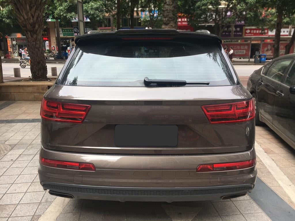 Audi Q7 SQ7 4M Carbon Fibre Boot Spoiler - gloss 3x3 twill weave OEM fitment
