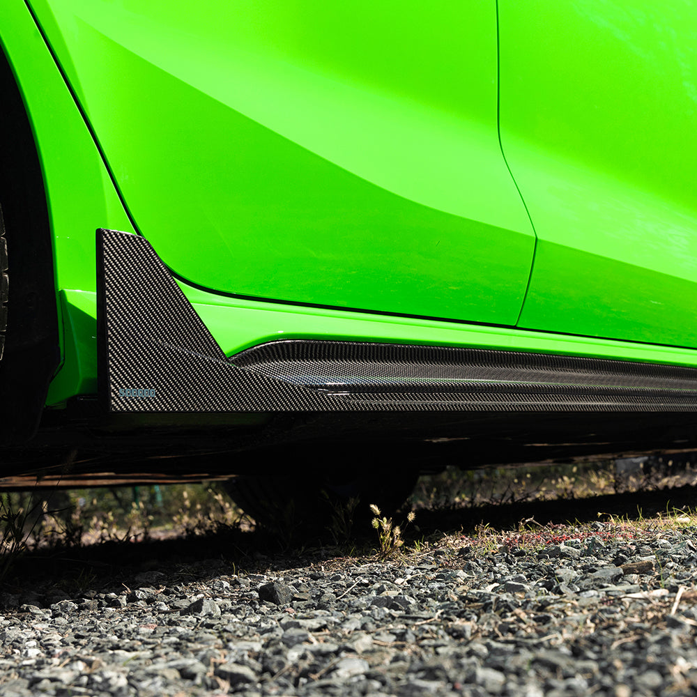 Audi RS3 8Y Carbon Fibre Side Skirts - prepreg dry carbon with gloss finish