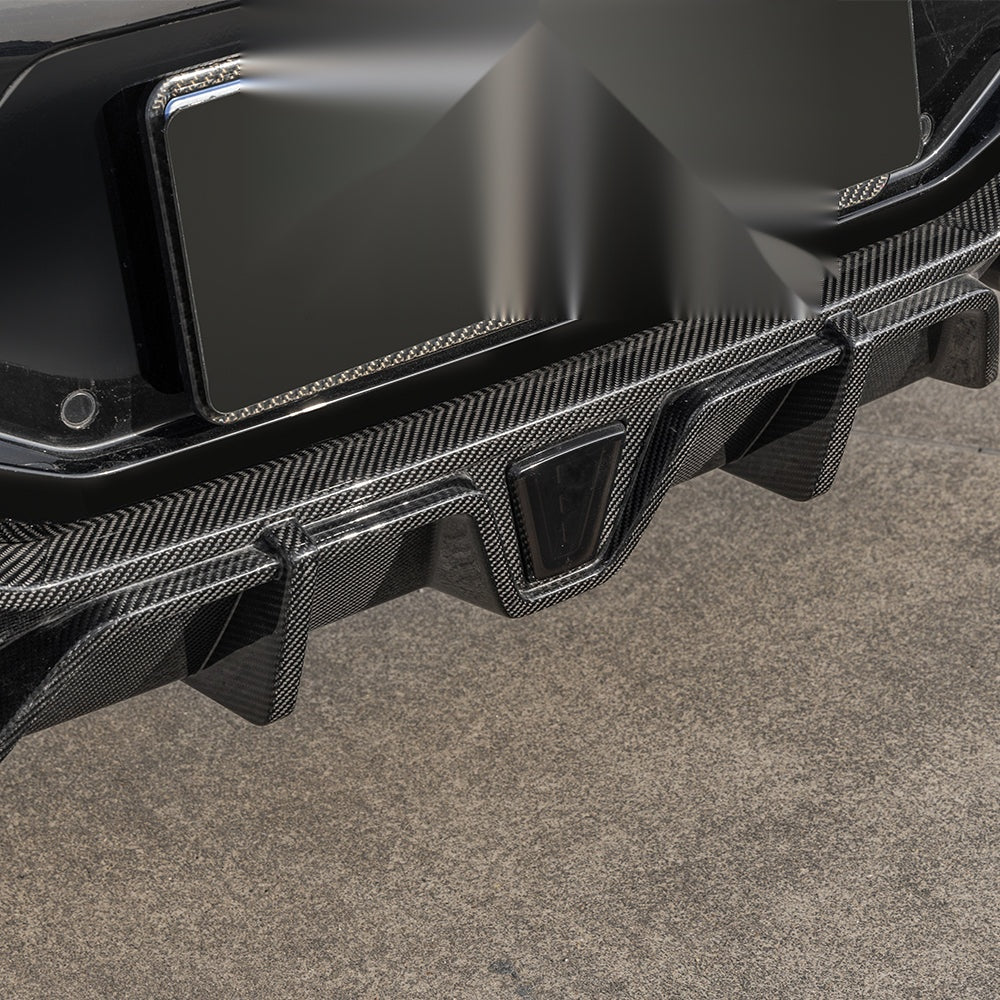 BMW X4M F98 Facelift Carbon Fibre Rear Diffuser with Brake Light - prepreg gloss finish