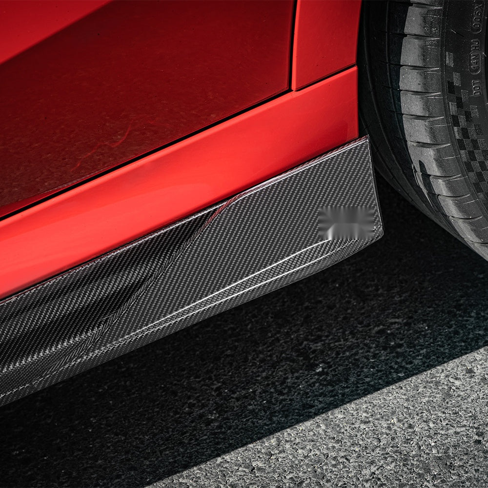 BMW X6M F96 Prepreg Carbon Fibre Side Skirts - aerodynamic winglets gloss finish