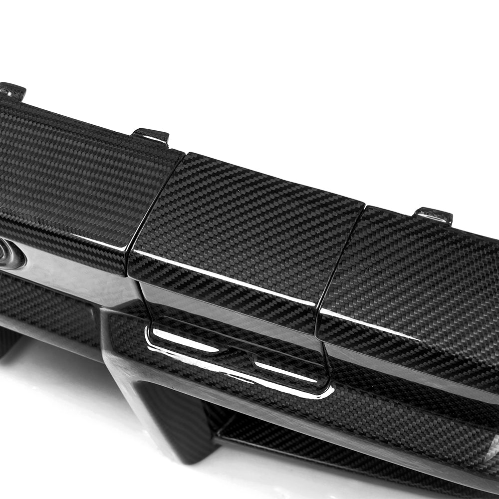 BMW M5 G90 Prepreg Carbon Fibre Rear Diffuser - sculpted blade-inspired upgrade